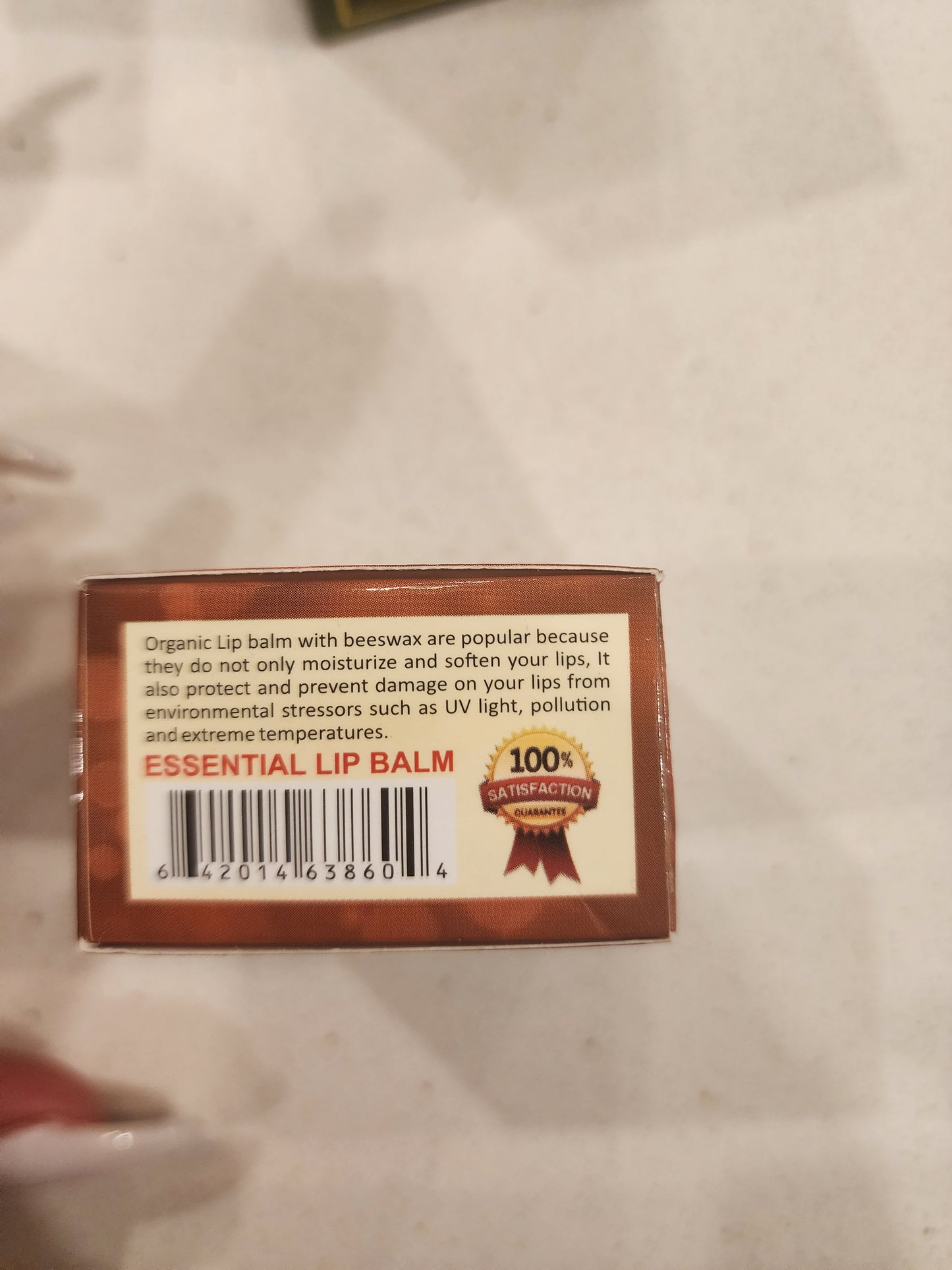 💯 % NATURAL & VEGETABLE BASE LIP BALM